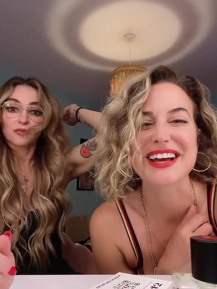 Drea De Matteo  Onlyfans – Show Big Boobs Bouncing Very Lewd