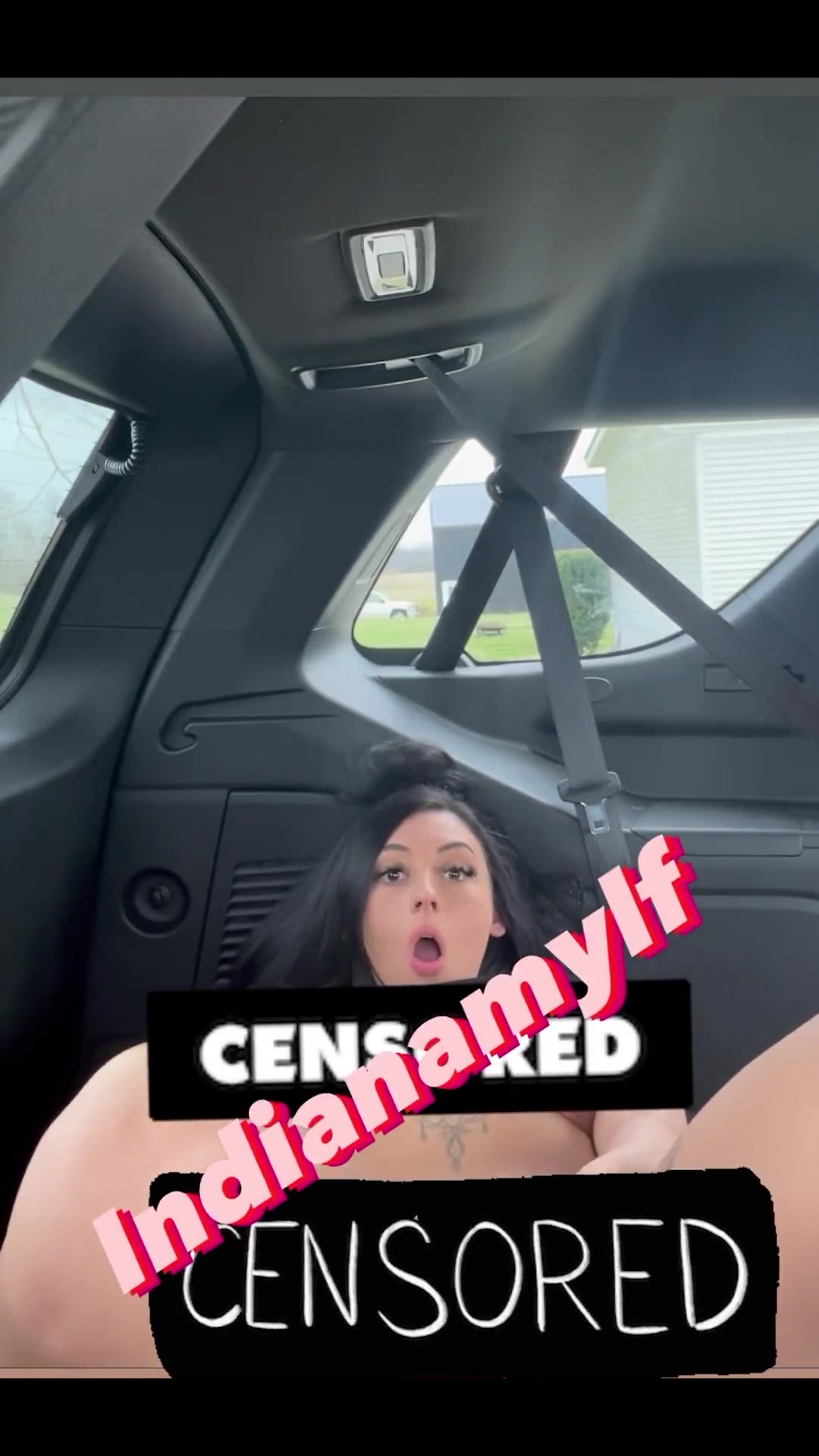 Indiana Mylf  Onlyfans – Hook Pussy Very Lewd On Car