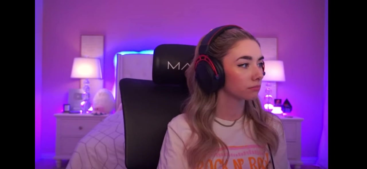 Sommerset Streamer Flashes Camshow s Videos