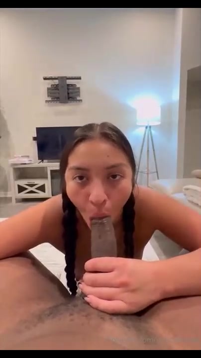 Urlocalmodel (@Noemyiscool) Porn Videos – Deepthroat BJ BBC  Onlyfans
