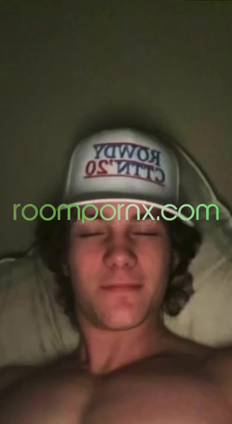 George Cooper  Videos Twitter – Handjob On Bed