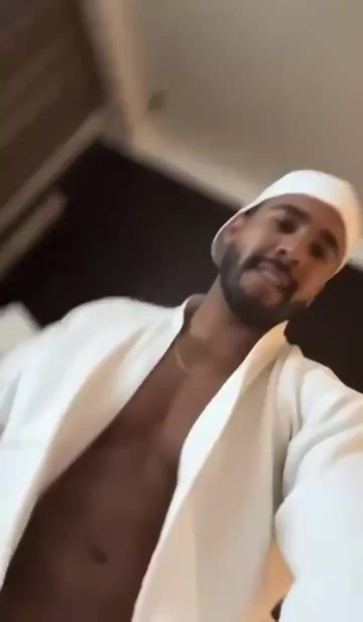 Kendall Love Island Gay Porn –  Videos In Bedroom