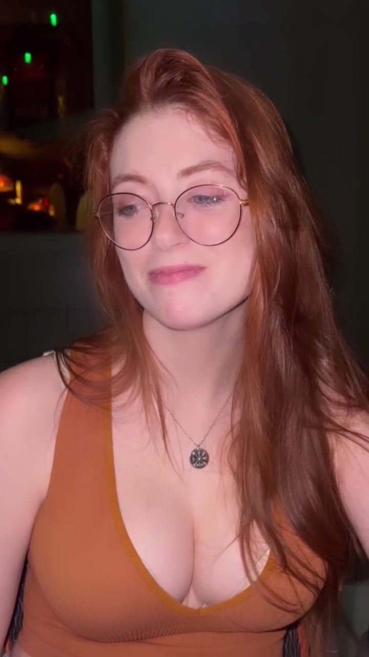 Fiona Cauley  video show boobs very lewd