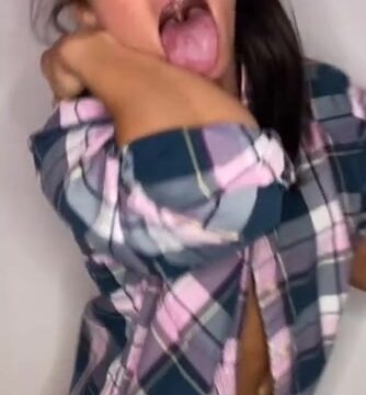 Theevashtii Flashing Her Nude Tits And Pussy Spreading Onlyfans Video